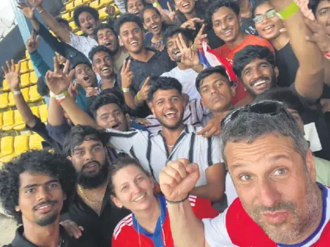 Los papás de Tali Rovner celebran en India su gol en el mundial