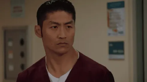 Brian Tee deja Chicago Med tras 8 temporadas