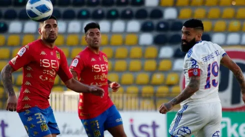 Azules e hispanos debían reunirse este domingo en Valparaíso, pero no recibieron autorización