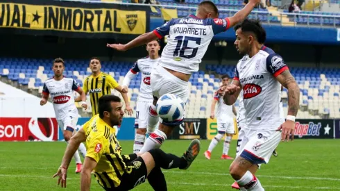 Melipilla baja a Segunda Profesional y Fernández Vial espera un milagro para no ir por el mismo camino