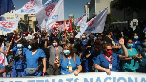 16 mil funcionarios de la salud podrían ser depedidos