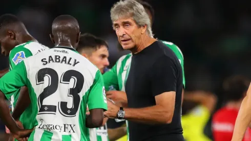 Pellegrini no quedó conforme con el partido, pero valora la clasificación en Europa League.