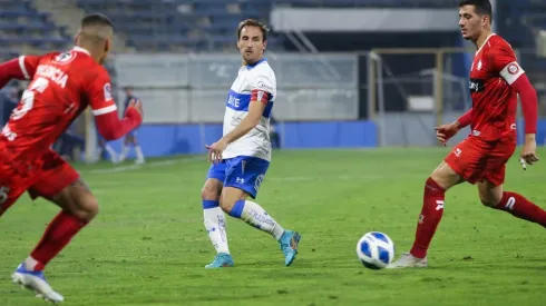 José Pedro Fuenzalida no continuará su carrera en la UC, ni tampoco en otro equipo de Chile, por lo que busca ofertas del extranjero. Si no llega ninguna, no seguirá su carrera.