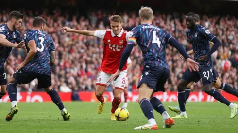 Arsenal le pasó por encima al Nottingham Forest