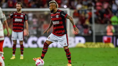 Vidal ya se ilusiona con el Mundial de Clubes