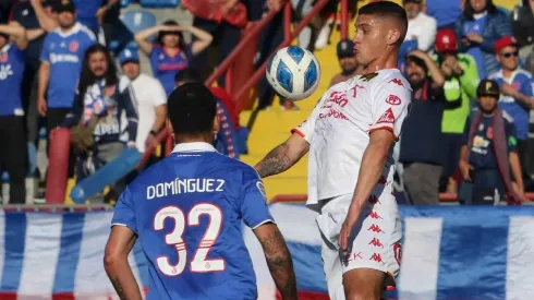 El primer partido terminó igualado sin goles entre Unión Española y Universidad de Chile.