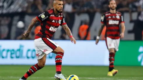 Arturo Vidal jugando por Flamengo