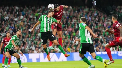 Betis empató con Sevilla y cayó goleado ante Valencia antes de la pausa por el Mundial de Qatar 2022. Ahora piensan en los amistosos con River Plate y Colo Colo.