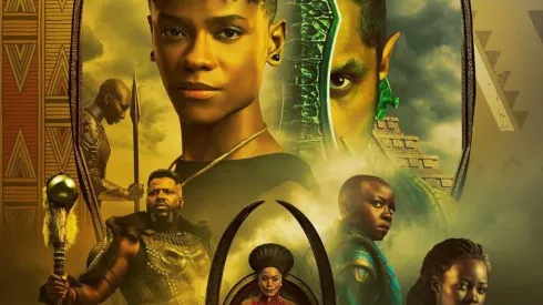 Letitia Wright se alza como la protagonista de Pantera Negra: Wakanda por Siempre.