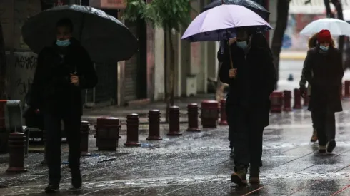 Lluvia en Santiago