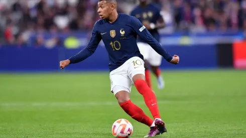 Mbappé habló sobre los insultos racistas que recibió y que lo llevaron a pensar en dejar la selección francesa.