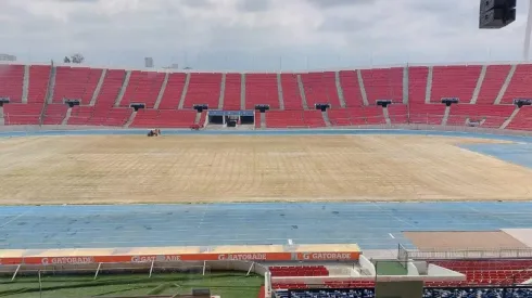 Así luce la cancha del Estadio Nacional