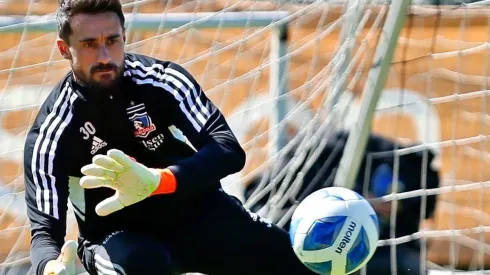 El Tuto de Paul llega a aportar experiencia al arco de Colo Colo y peleará el puesto con Brayan Cortés