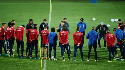 Chile enfrenta a Polonia este miércoles