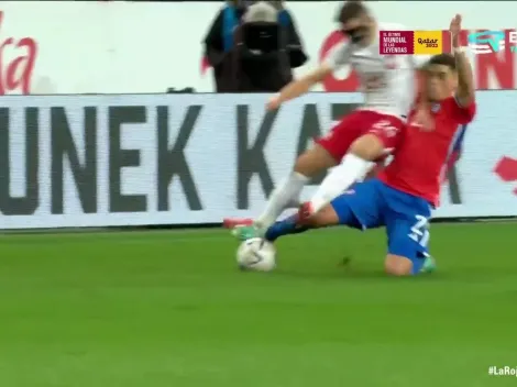 Soto hace estallar al capitán de Polonia por un patadón