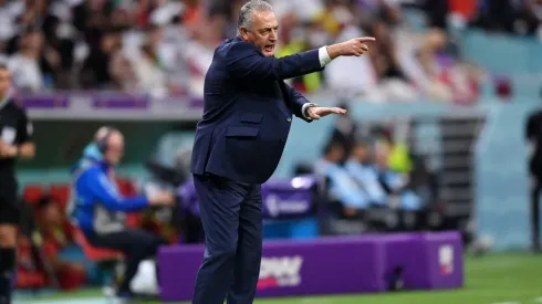 Gustavo Alfaro en el estreno de Ecuador en el Mundial de Qatar