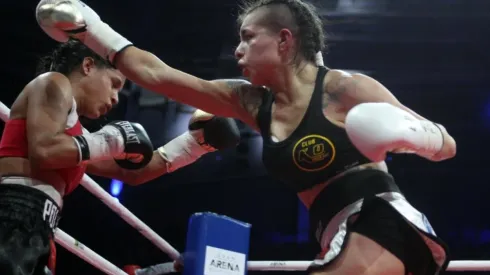 Daniela Asenjo ante Débora Gómez