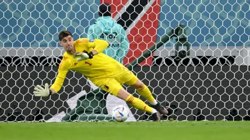 Courtois tapa penal y evita la sorpresa de Canadá ante Bélgica