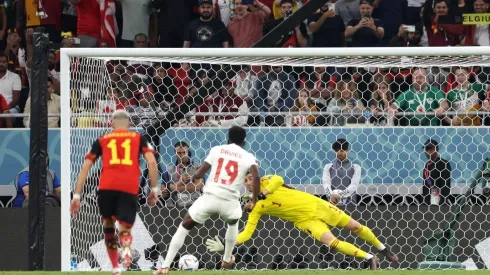 Thibaut Courtois se vistió de héroe y tapó el penal de Alphonso Davies: Bélgica superó por 1-0 a Canadá.