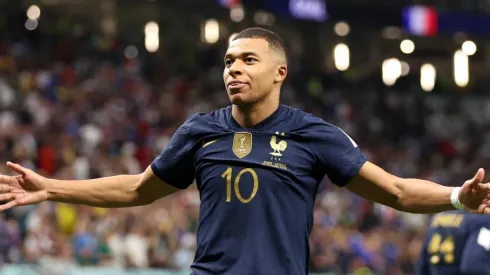 Kylian ya abrió su cuenta goleadora en el Mundial de Qatar, sumando 5 goles hasta ahora en Copas del Mundo.