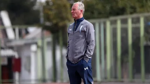 El fin de una era: Ronnie Radonich deja de ser técnico de Universidad Católica Femenino