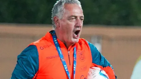 Gustavo Alfaro confirmó que, por ahora, no va continuar al mando de Ecuador.