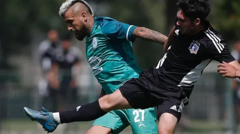Arturo Vidal se vistió de corto en el amistoso de la proyección de Colo Colo ante Rodelindo Román.