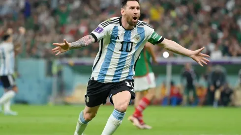 ¿Cuáles son los partidos de octavos de final que transmiten CHV y Canal 13?