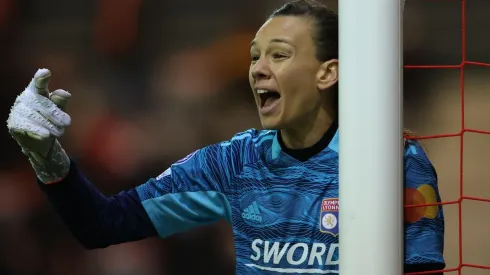 ¿Cuándo juega Tiane Endler por la Champions League Fem?