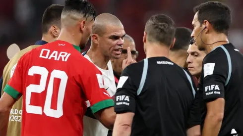 El defensor carga su artillería con Facundo Tello y Messi tras la eliminación.