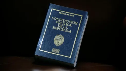 Partidos logran acuerdo para comenzar nuevo proceso constituyente