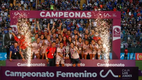 ¿Cuántos títulos tiene Universidad de Chile Femenino?