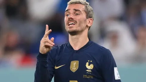 El Principito ha sorprendido a todos yendo al sacrificio en la marca y manejando los hilos en el mediocampo galo.