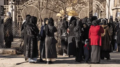 El alarmante motivo de por qué las mujeres no pueden ir a la universidad en Afganistán