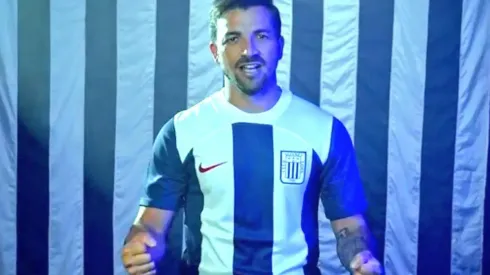 Diego Costa en su presentación con Alianza Lima