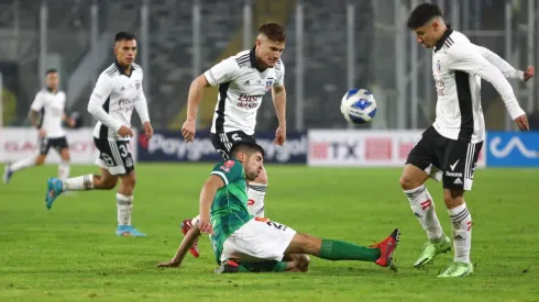David Tati en acción ante Colo Colo con la camiseta de Deportes Temuco en la Copa Chile 2022.