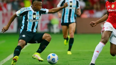 Jaminton Campaz en la órbita de Colo Colo.