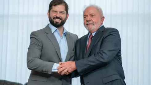 El Presidente Gabriel Boric junto a al mandatario brasileño Luiz Inácio Lula da Silva.