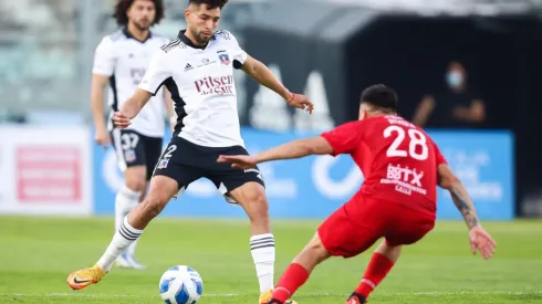 Jeyson Rojas es uno de los laterales derechos que todavía tiene el plantel de Colo Colo.