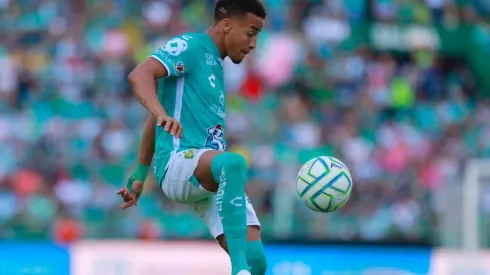Byron Castillo seguirá en las filas del León en 2023