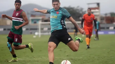 Carlos Palacios cierra su paso por Brasil con polémica