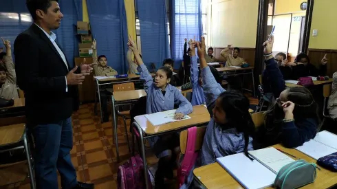 ¿Cuánto ganan los profesores de colegios públicos?