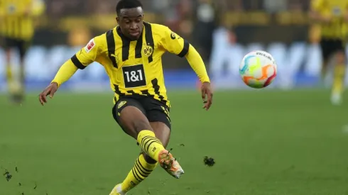 ¿Youssofa Moukoko tiene 18 o 22 años? El Dortmund pone alertas tras papelón de Camerún sub 17.