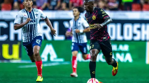 Fabián Castillo espera por su presentación en Colo Colo