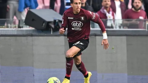 Diego Valencia con la camiseta del Salernitana