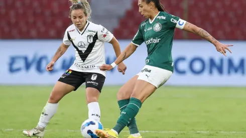 Nico Fajre anticipa su llegada a la U luego de despedirse del Chago