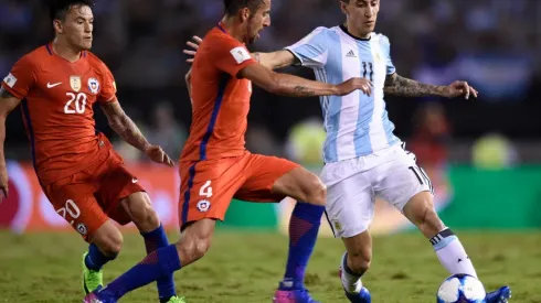 Mauricio Isla escogió a Di María como el rival más difícil de su carrera.