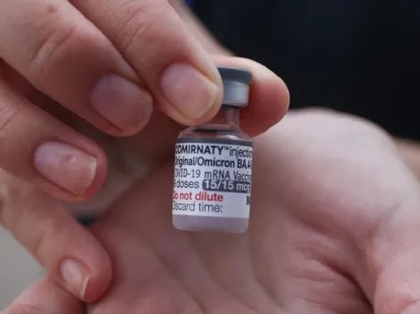 Minsal incluye a nuevos grupos para vacunación bivalente