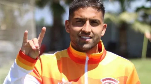 Nacho Jara y su gesto que emula a un zorrito