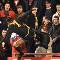 Cantona y su patada cumplen 28 años: "Me arrepiento de no haberle pegado más fuerte"